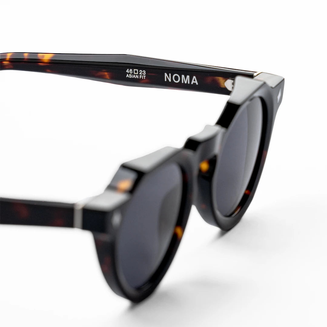 Noma Black Tortoise